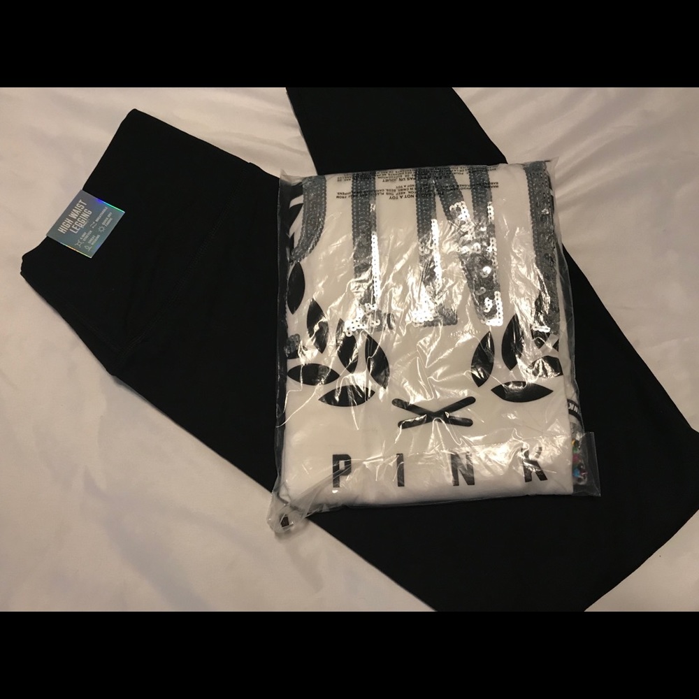 🔥VS PINK Bling White T-Shirt & Black Leggings🔥 - Picture 2 of 4